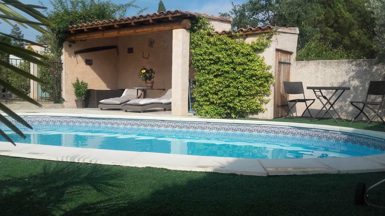 Gite L'Annexe Villelaure Zewnętrze zdjęcie