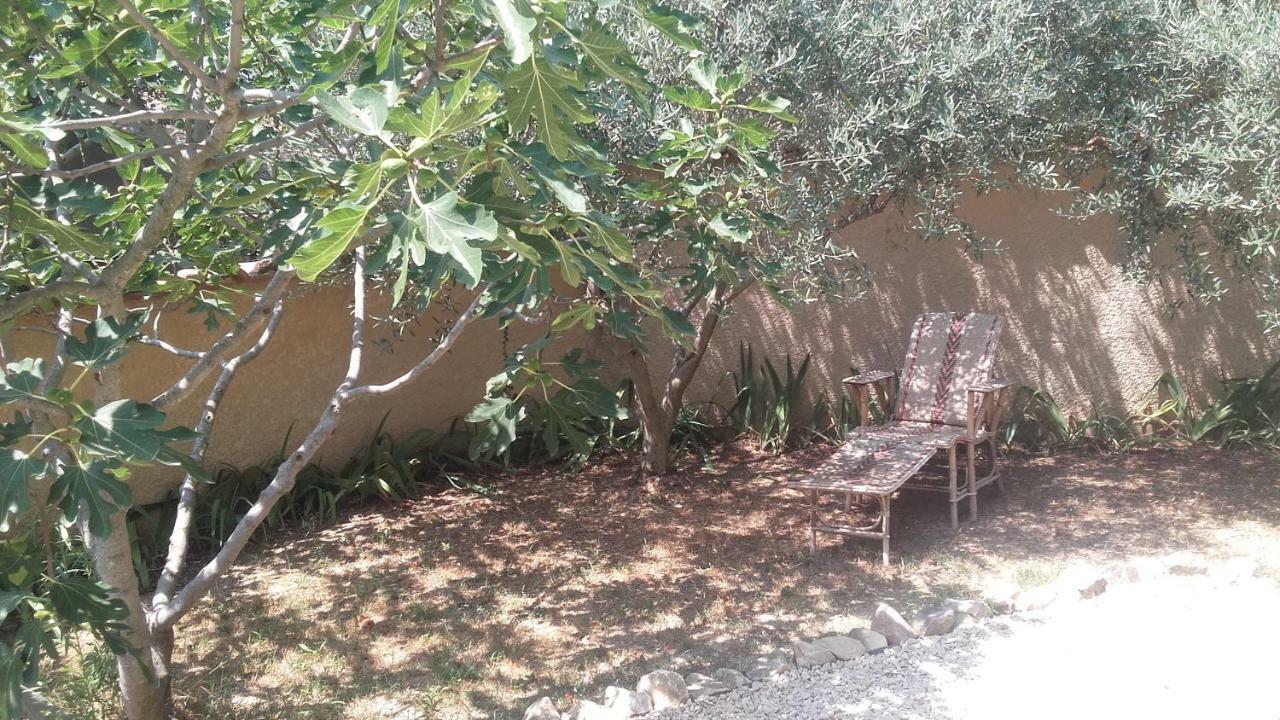 Gite L'Annexe Villelaure Zewnętrze zdjęcie